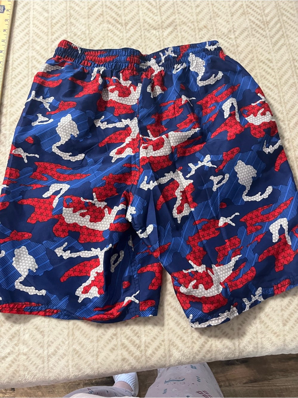 Nike Red White Blue Camo Swim/Training Shorts Medium - Picture 3 of 8